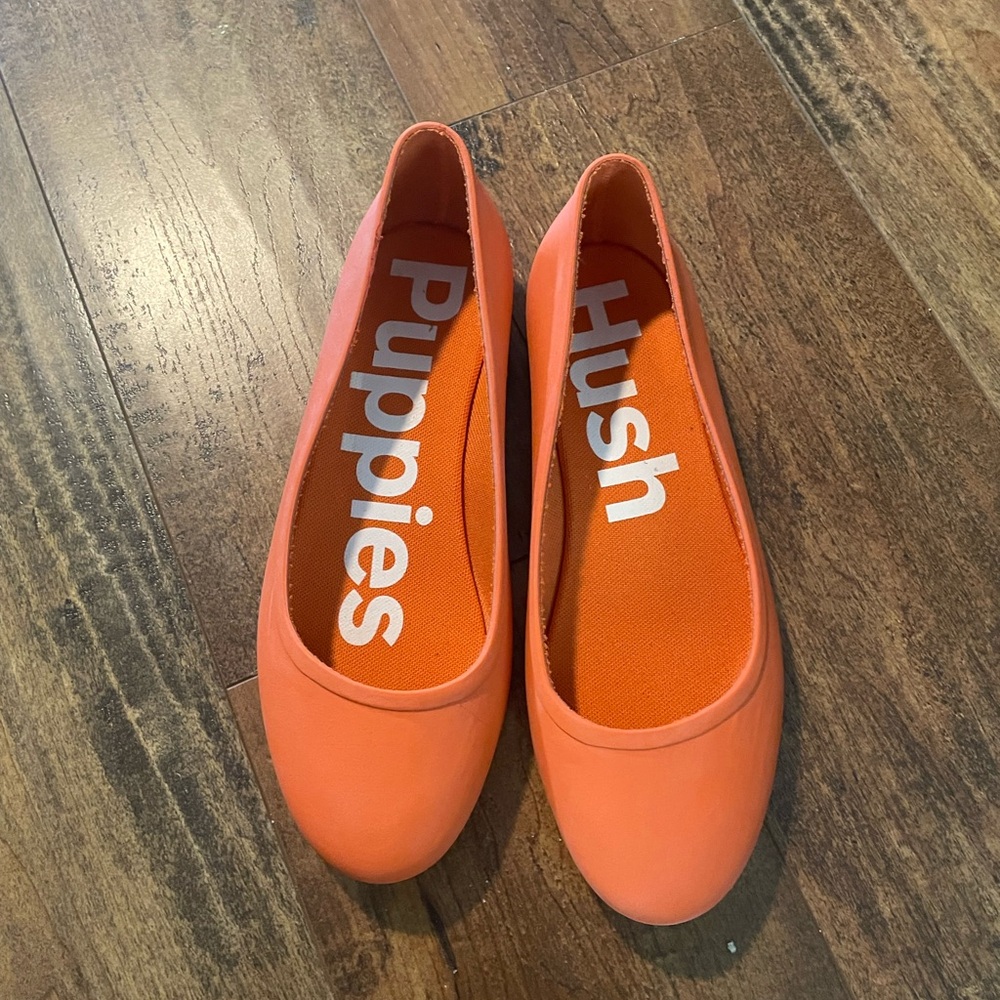 Hush Puppies Women's Bright Orange flats